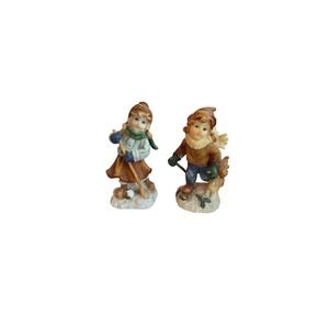 K's Collection Winter Kids Figurines Set Boy & Girl Ice‎ Skating 6" Vintage